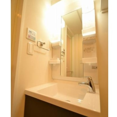 ジェノヴィア浜松町グリーンヴェールの独立洗面台