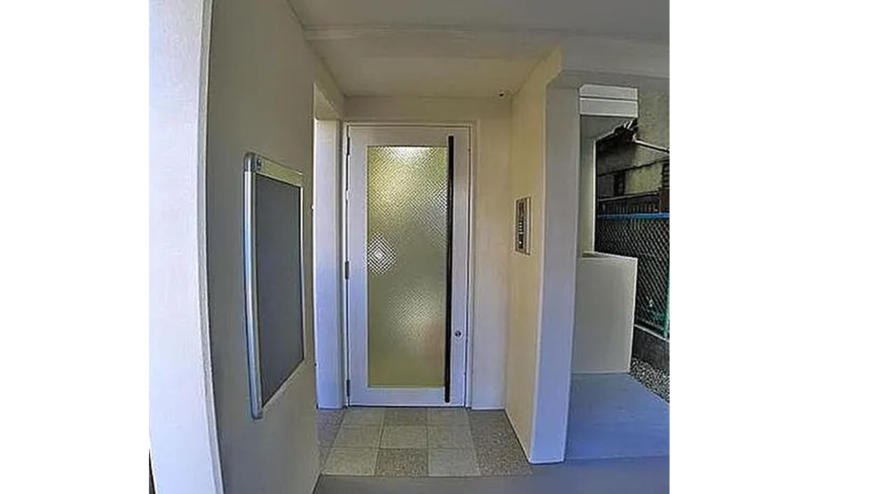 東京都足立区梅島2丁目　1棟売りマンション　築浅物件ですのエントランス