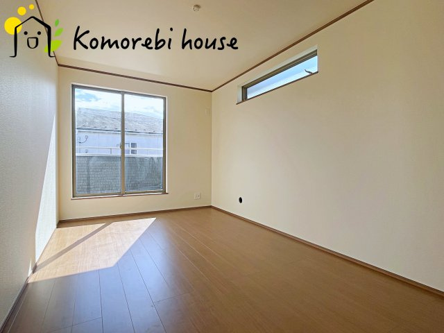 桶川市上日出谷1269番　新築一戸建て　ハートフルタウン　Ｃの寝室|落ち着いて過ごせるお部屋なので、寝室にいかがでしょうか