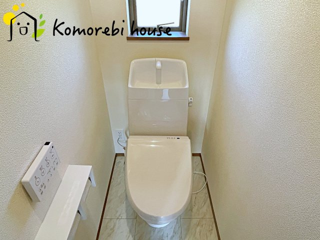 桶川市上日出谷1269番　新築一戸建て　ハートフルタウン　Ｃのトイレ|ゆったりとした空間のトイレです