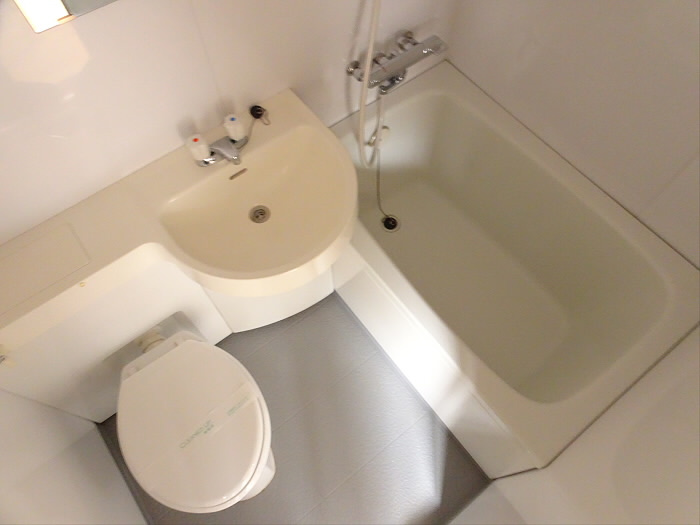 コーポワタナベの浴室