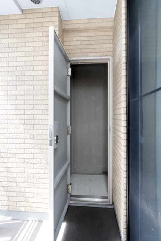 プレミスト九段