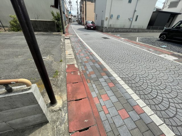 ５８０１０　羽島市竹鼻町土地の前面道路含む現地写真
