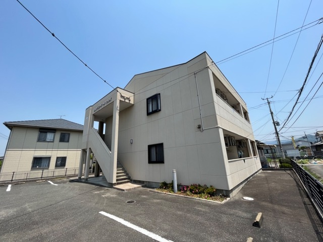 久留米市合川町のアパートの駐車場