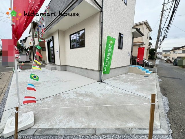 上尾市原市第5期　新築戸建　ハートフルタウンAの駐車場