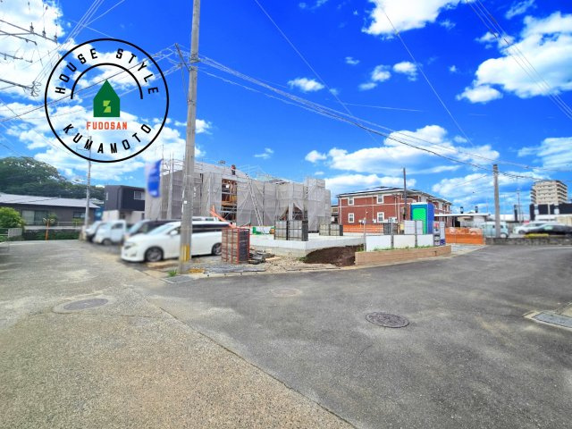 熊本市北区鶴羽田1丁目第1-4棟（2号棟）の前面道路含む現地写真|見学の時間などお気軽にお問い合わせ下さい。