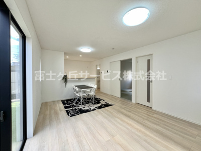 【居間・リビング】 | 島田市向谷元町 3期 | LDK16帖
