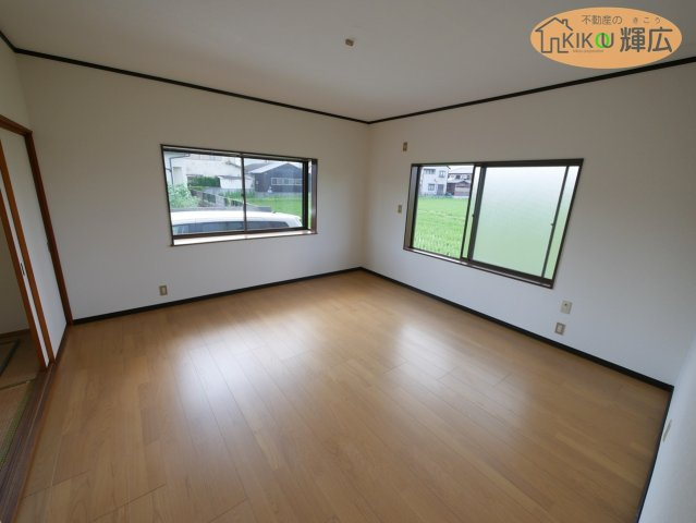 【洋室】 | 加古川市西神吉町鼎　中古戸建