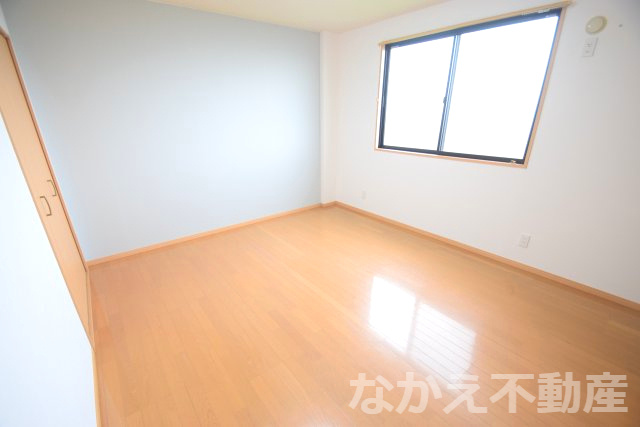 【寝室】 | 使い勝手のいい寝室です