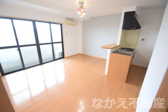 【居間・リビング】 | ゆったり過ごせる居間です