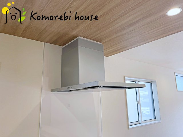 北足立郡伊奈町中央4丁目　新築一戸建て　ブルーミングガーデン　02のキッチン|お料理しやすいキッチンです