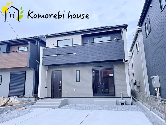 北足立郡伊奈町中央4丁目　新築一戸建て　ブルーミングガーデン　02の外観|建物外観を気になさる方へ、見た目の良い物件です