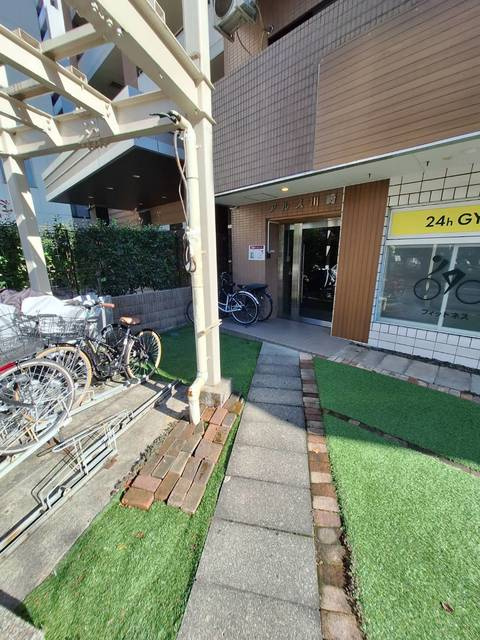 アルス川崎のロビー