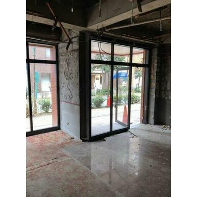 セザール伊勢佐木の内装