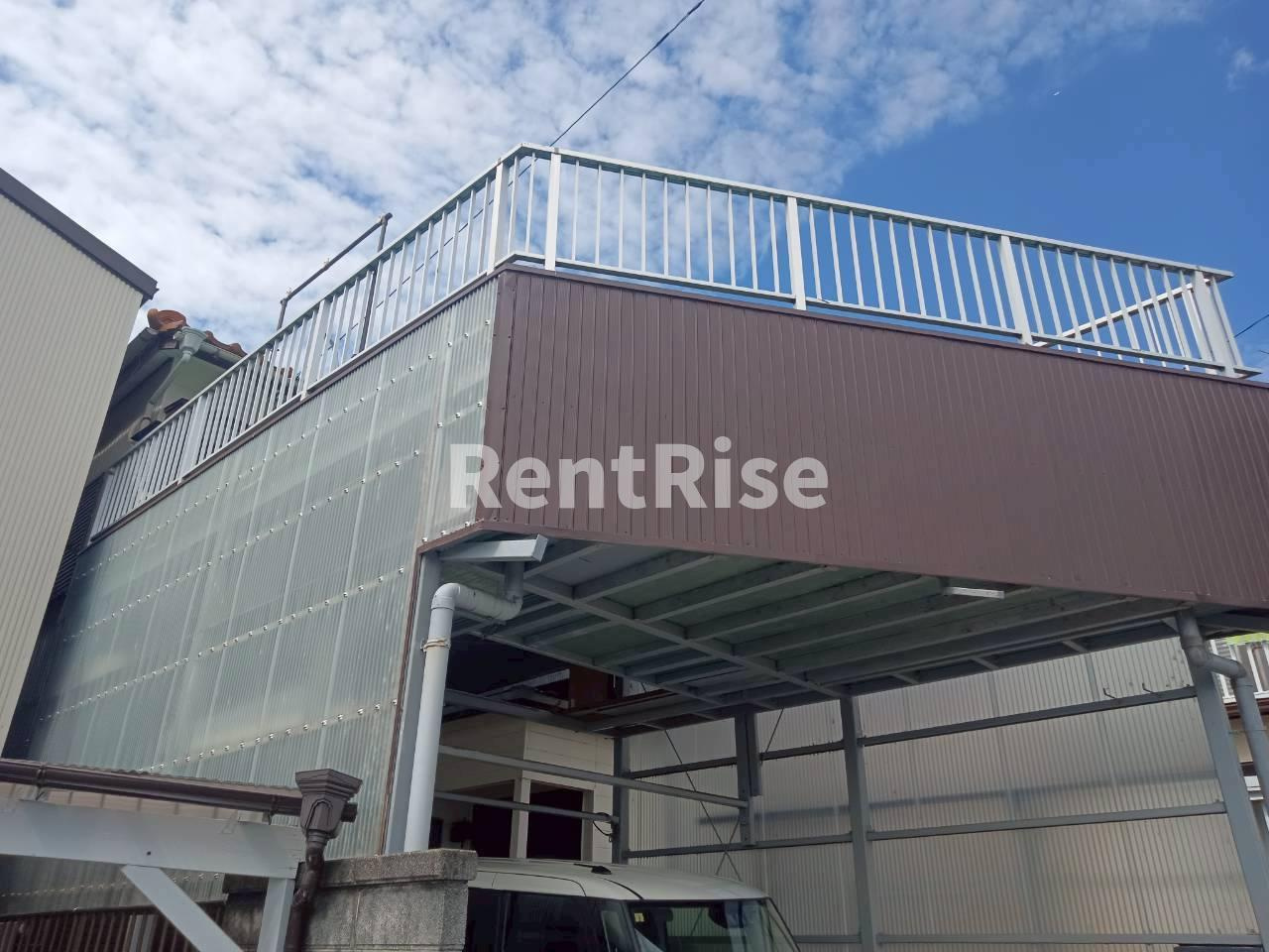 奥町剱光寺戸建のバルコニー