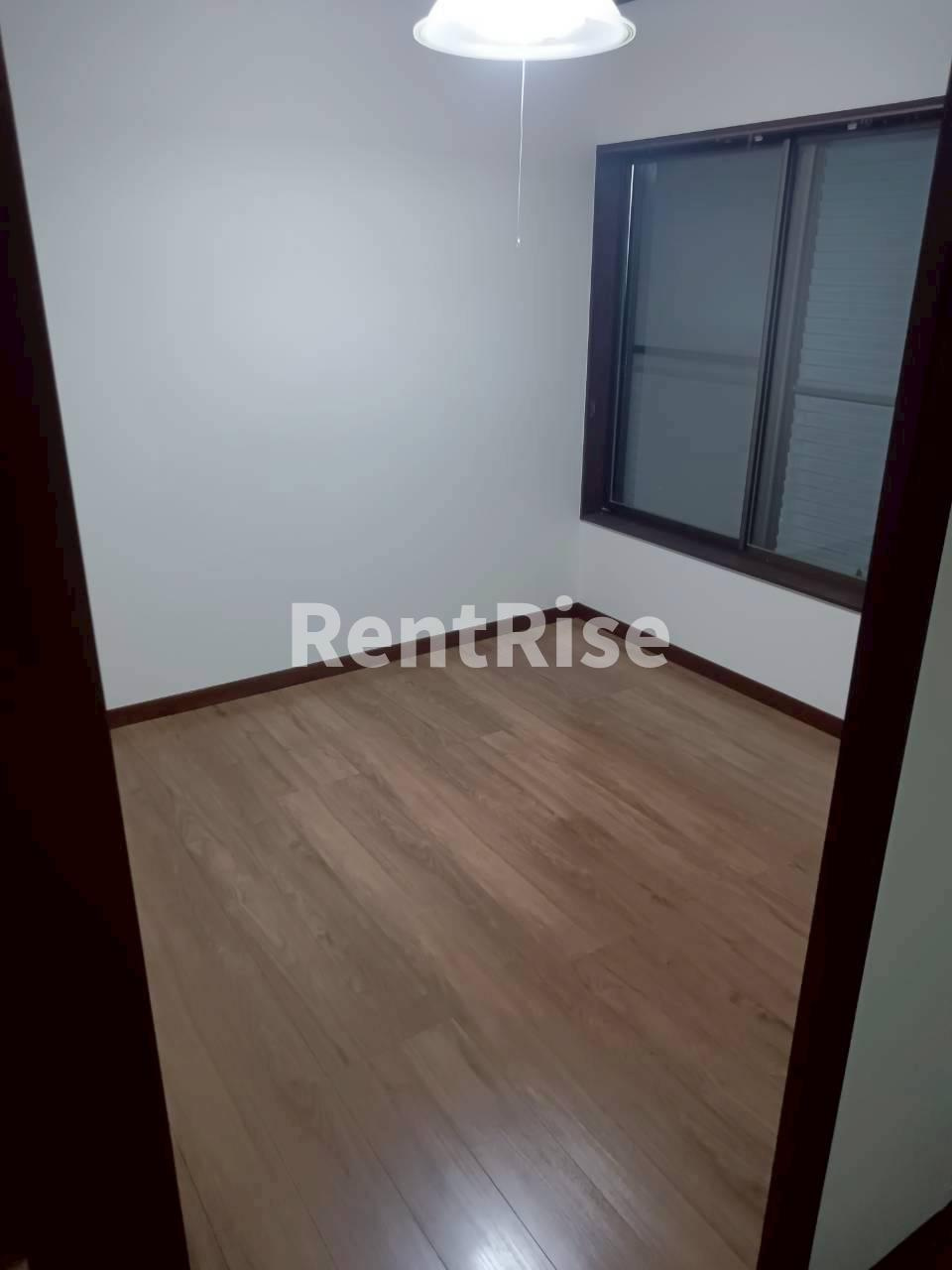 奥町剱光寺戸建の居間・リビング