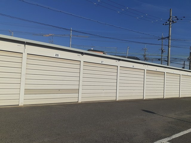 マーベラスの駐車場