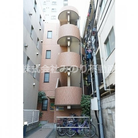 クレール・カサベルデ