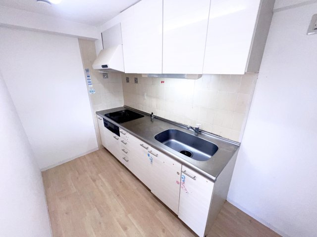 チサンマンション紀の川のキッチン