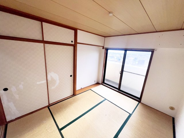 チサンマンション紀の川の和室