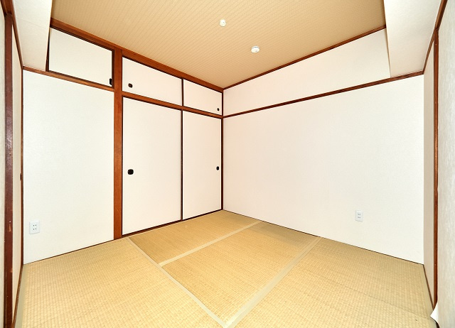 大沢マンションの和室|4.5帖和室