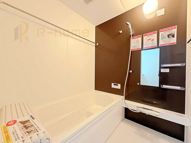 龍ケ崎市野原町4期　新築戸建て　3号棟の浴室|足を伸ばしてもゆったりできるバスルーム♪機能性も取り入れて使い易さも保証します♪