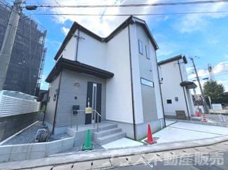 【外観】 | 完成しました。物件内部もご見学頂けます。プラス不動産販売にお任せ下さい。