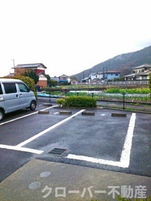 【駐車場】 | ハイ・フィールド