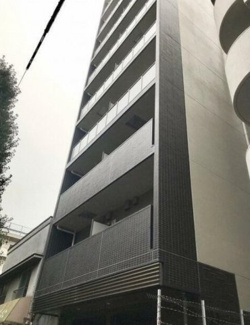 【外観】 | 鉄筋コンクリート造のがっちりとした建物。