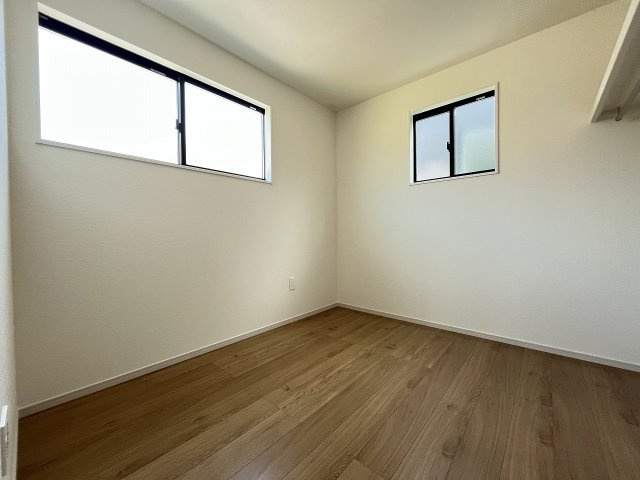 【子供部屋】 | 福岡市南区寺塚1丁目1期　3号棟（全3棟）【仲介手数料無料・0円】 | 施工例。施工例は完成時と異なる場合があります。