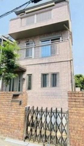 佐太中町6丁目　中古一戸建ての外観|新しい生活にいかがでしょうか？外観はお住まいの顔になります。こだわりたいポイントですね。外壁塗装や屋根塗装のご相談も承っております。
■現地内覧・資金計画相談・住宅ローン相談もお問合せ受付中■