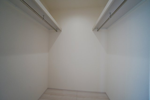 【横浜市瀬谷区南瀬谷1丁目25-25新築戸建て】★仲介手数料無料★（南瀬谷小学校・南瀬谷中学校）の収納