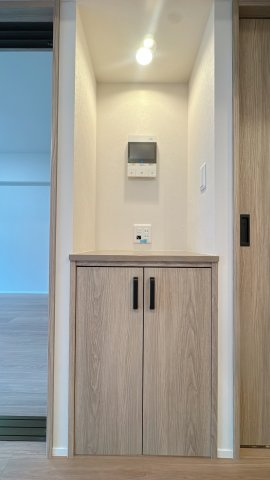 【セキュリティ】 | エンゼルハイム大濠公園南☆仲介手数料無料☆ | モニター付きのインターホンを備えています♪訪問者の顔をしっかりチェックすることができますね。