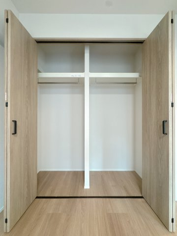 【収納】 | エンゼルハイム大濠公園南☆仲介手数料無料☆ | ふとしたスペースに、活かされた収納。生活を支えるのはこんな気遣い。