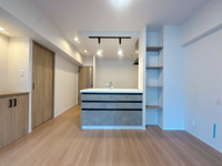 【キッチン】 | エンゼルハイム大濠公園南☆仲介手数料無料☆ | 明るい照明が、今日の始まりをさわやかにしてくれます。