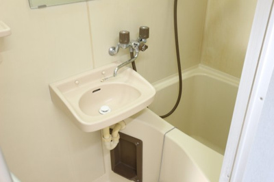 【浴室】 | サンアベニュー谷津 | お風呂も清潔感たっぷり