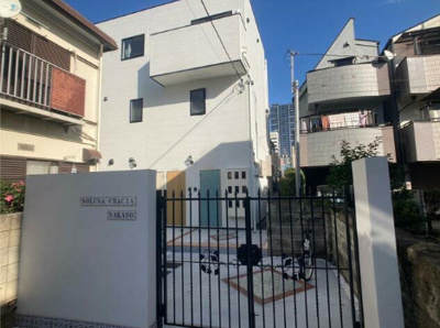 【エントランス】 | ソルナクレイシア中野