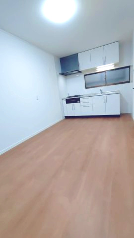 東大阪市若江南町2丁目　中古戸建の居間・リビング