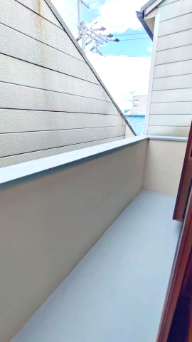 東大阪市若江南町2丁目　中古戸建のバルコニー|3階・東側