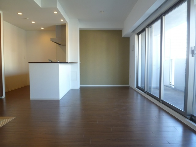 シティスパイアナンバグレイスの居間・リビング