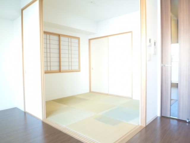 シティスパイアナンバグレイスの和室