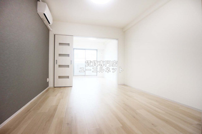 【居間・リビング】 | ビエラコート岸部中 | くつろぎの空間