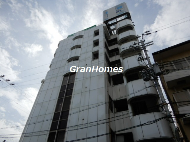 神戸市垂水区平磯４丁目の賃貸マンションの外観