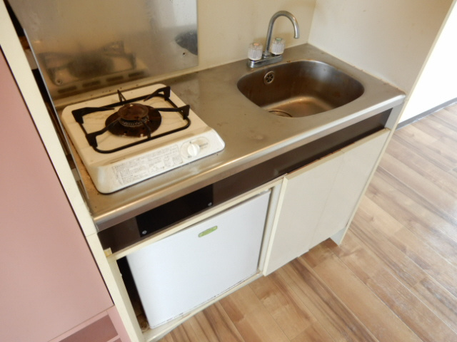 神戸市垂水区平磯４丁目の賃貸マンションのキッチン