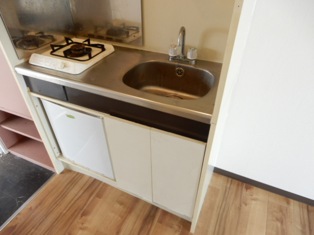 神戸市垂水区平磯４丁目の賃貸マンションのキッチン