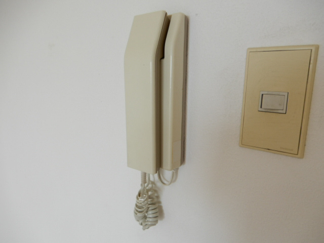 神戸市垂水区平磯４丁目の賃貸マンションのセキュリティ