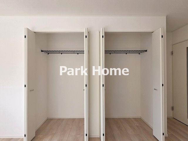 高知市薊野西町1丁目 第１-1号棟 新築戸建ての収納