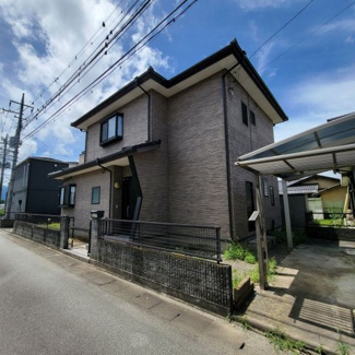 【外観】 | 甲府市宮原町 Ｈ13年築中古戸建 リニア山梨県駅徒歩15分 | 現在空家の為、随時ご見学可能です。お気軽にお問合せください。