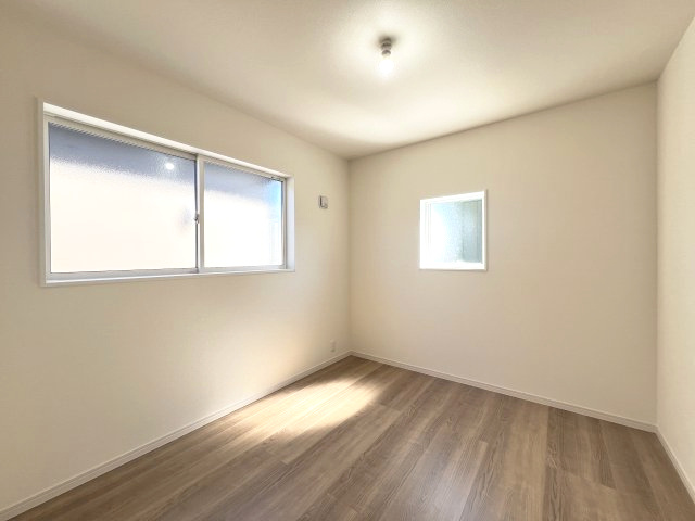 碧南市日進町（新築一戸建）の洋室|南側5.25帖右洋室