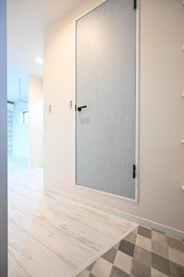 【玄関】 | シエナ六町 |  